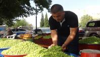 Gaziantep'te yeşil zeytin tezgâhlardaki yerini aldı