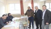 Mardin'de oy verme işlemi başladı