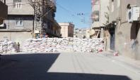 Cizre'de yeni hendek ve barikatlar oluşturuluyor