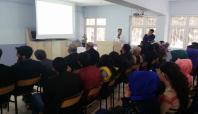 Ergani'de madde bağımlılığı konferansı