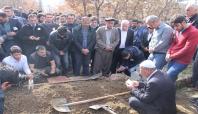 Şırnak'ta PKK tarafından öldürülen memur toprağa verildi