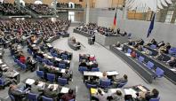 Almanya Parlamentosu Suriye tezkeresini onayladı
