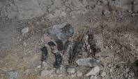 Batman'da PKK'ye ait 2 kaleşnikof ele geçirildi