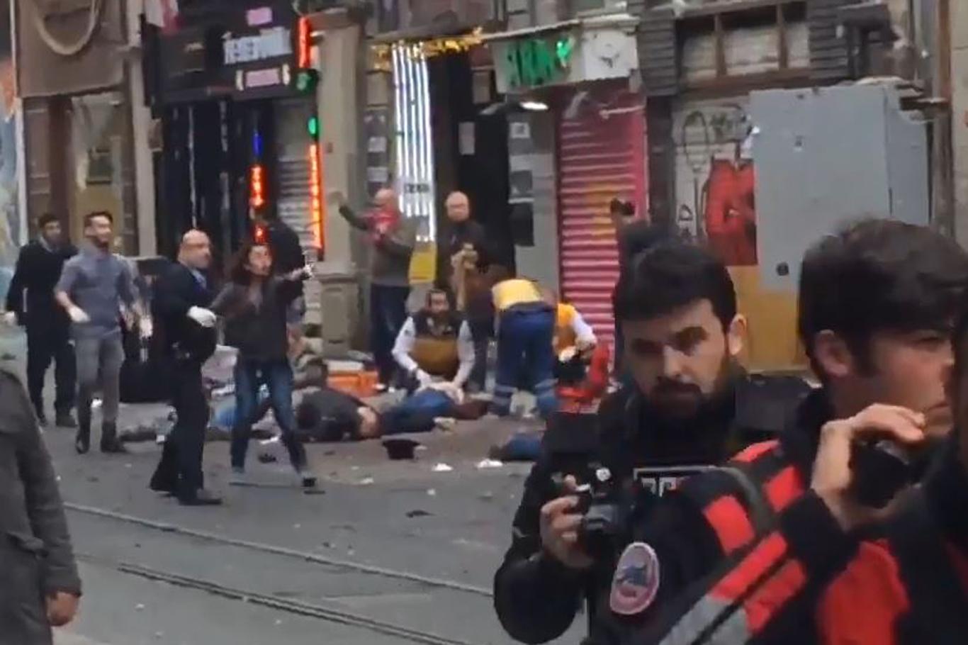 İstiklal Caddesi'nde patlama: 5 ölü 20 yaralı