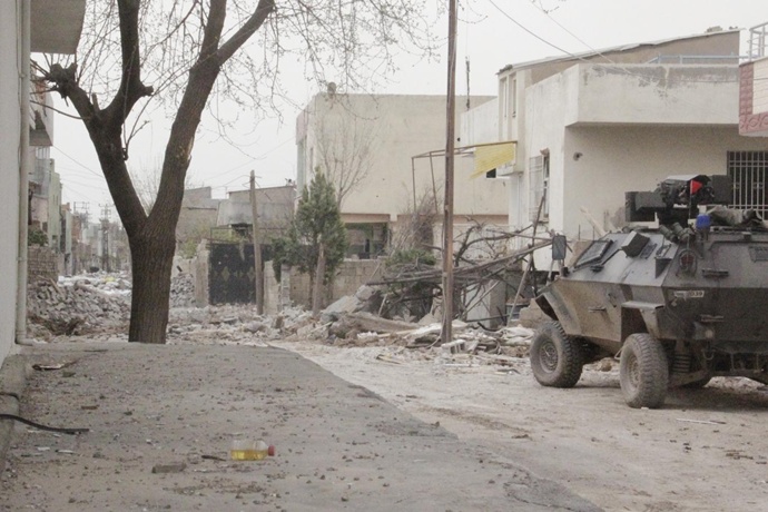 Askere bombalı tuzak: 2 asker şehit oldu