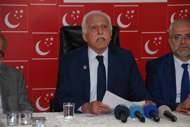 SP lideri Mustafa Kamalak'tan flaş açıklamalar