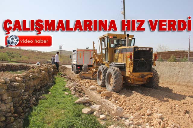 Eyyübiye Belediyesi Köy yolları için stabilize yol çalışmaları yapıyor