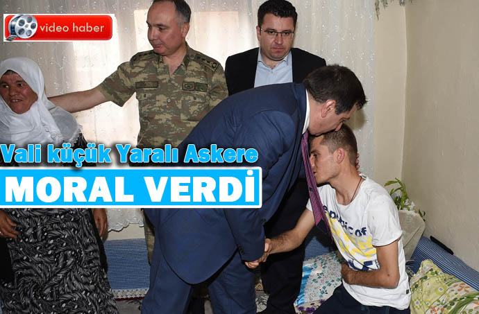 Vali Küçük, Çatışmada yaralanan Mustafa Taş’ı ziyaret etti