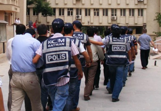 Darbe suçlamasıyla Siirt'te 510 kişi tutuklandı