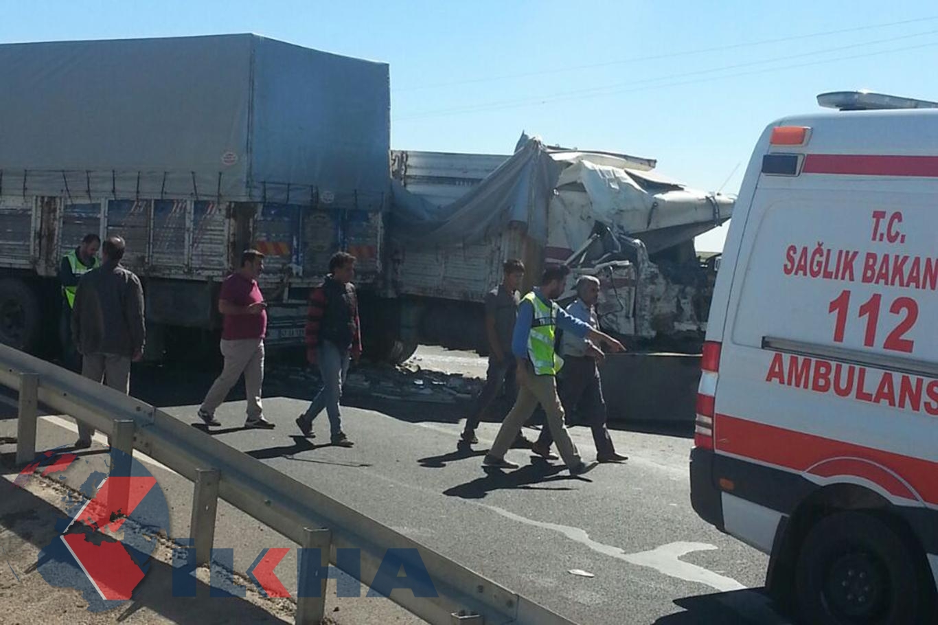 Urfa'da trafik kazası: 3 yaralı