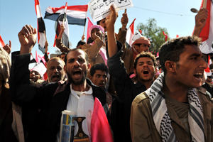 Yemen Halkı, Silah Fabrikasını Ele Geçirdi