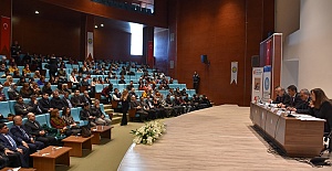 Harran Üniversitesi’nde Vergi Politika ve Uygulamaları Tartışıldı