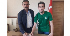Şanlıurfaspor orta saha oyuncu Sefer Kanıtemiz'i transfer etti