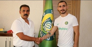 Konyaspor'dan Kadir Kaan Özdemir Şanlıurfaspor'a transfer oldu