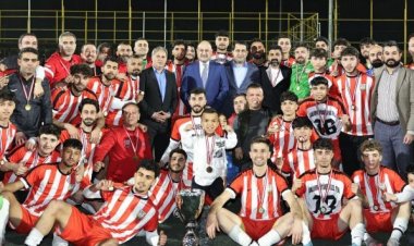 Şanlıurfa Büyükşehir Belediyespor Şampiyon oldu