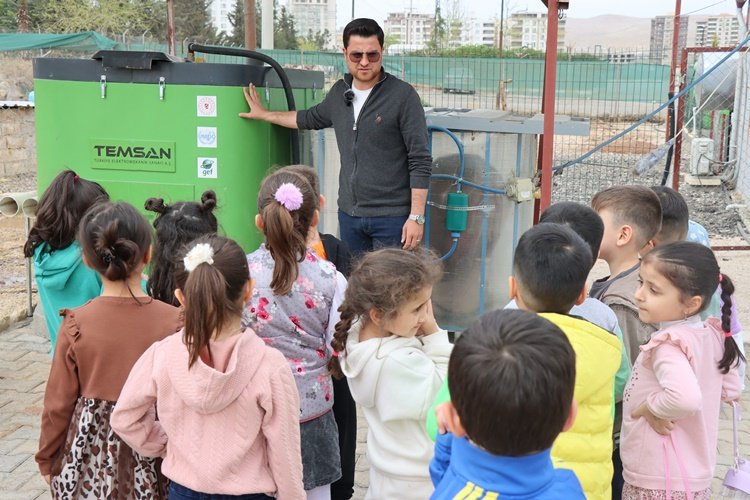 Karaköprü Nene Hatun Anaokulu öğrencilerine çevre bilinci eğitimi