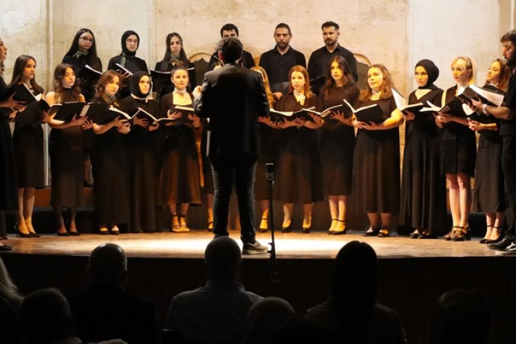 ŞANLIURFA'DA ÇOK SESLİ MÜZİK RÜZGÂRI ESTİ
