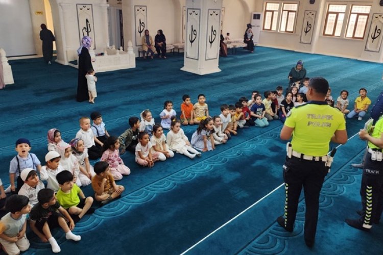 Şanlıurfa Ceylanpınar'da Miniklere Trafik Kuralları Anlatıldı