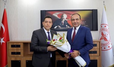 İl Sağlık Müdürü Değişti! Erhan Berk Abdullah Solmaz'dan Görevi Devraldı