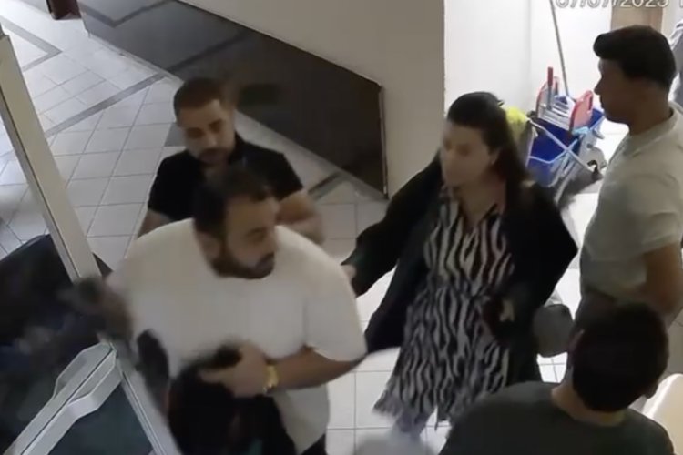 Şanlıurfa Adliyesi’nde Kadın Avukata Şok Saldırı!