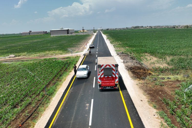 CEYLANPINAR KIRSALINDA 8 KİLOMETRELİK SICAK ASFALT ÇALIŞMASI TAMAMLANDI