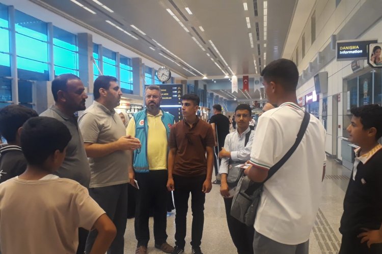 URFA'DAN UMRE ÖDÜLLÜ ÖĞRENCİLER UĞURLANDI