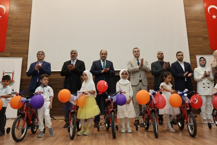 BÜYÜKŞEHİR, 700 BİSİKLETLE KUR’AN KURSU ÖĞRENCİLERİNE UNUTULMAZ SEVİNÇ YAŞATTI