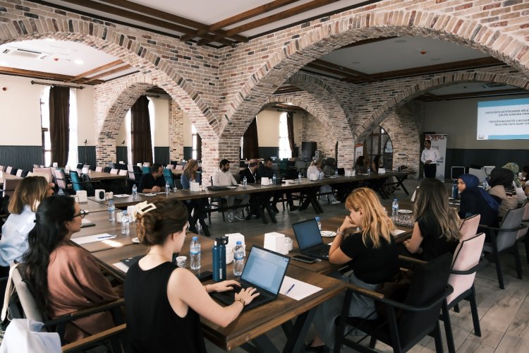 ÇOCUK GÜVENLİĞİNDE ŞANLIURFA’DAKİ ÇALIŞMALAR ÇEVRE İLLERE ROL MODEL OLUYOR