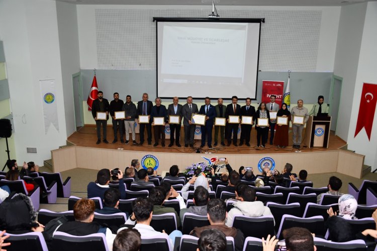 Harran Üniversitesi'nde 12 yeni buluş sahibine belgeleri törenle verildi!