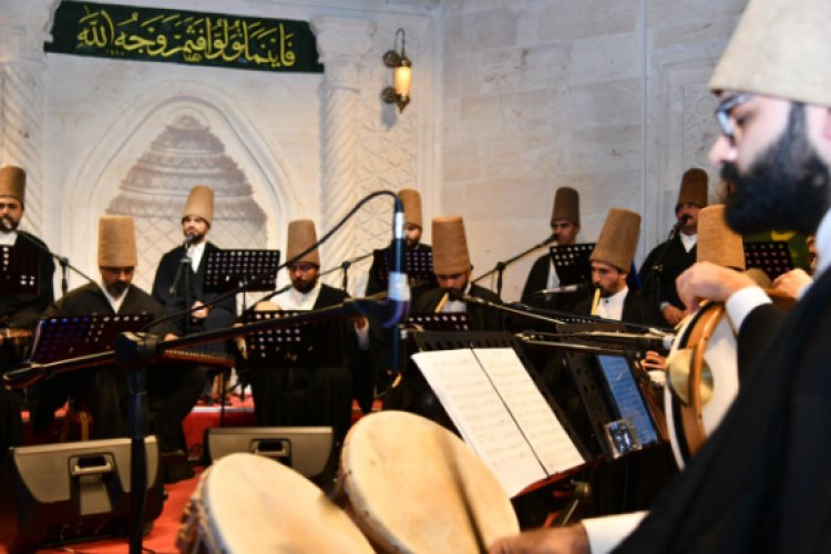 ŞANLIURFA’DA BİR ASIRLIK GELENEK YENİDEN İHYA EDİLDİ: ŞEB-İ ARÛS COŞKUSU