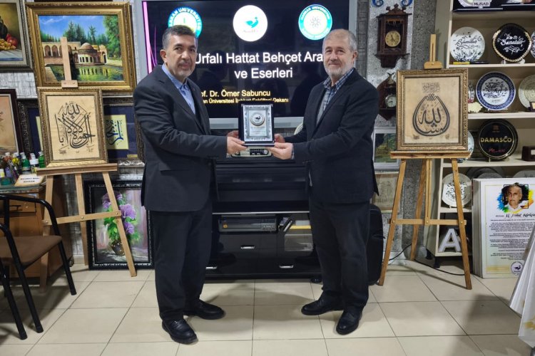 Urfalı Hattat Behçet Arabi’nin hayatı ve bilinmeyen eserleri anlatıldı