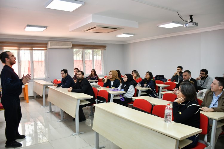 Şanlıurfa’da Bilim Seferberliği: "Genç Dehalar" Öğretmenlerin Rehberliğinde Keşfedilecek!