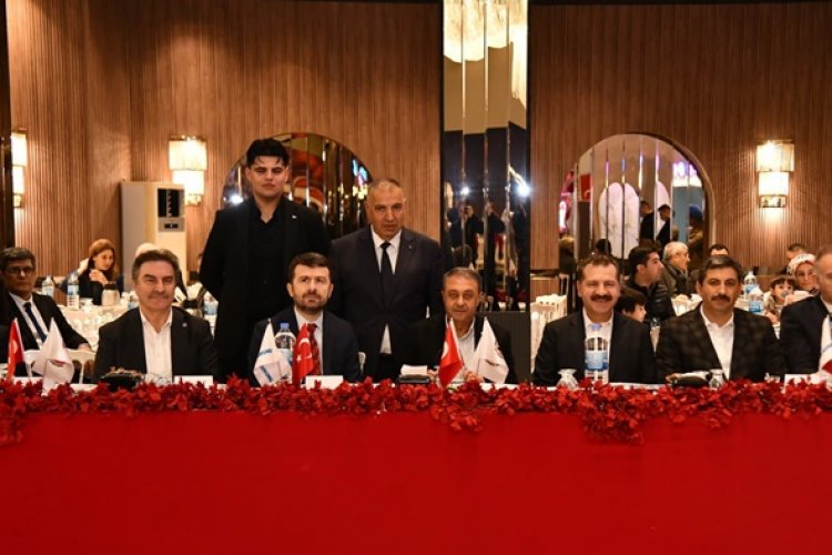 ŞUÇGAD’dan Göz Kamaştıran 10 Ocak Kutlaması: Şanlıurfa Basın Camiası Protokolle Bir Araya Geldi