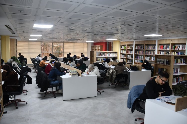 SİVEREK İLÇE HALK KÜTÜPHANESİ VE BEBEK-ÇOCUK KÜTÜPHANESİ HİZMETE AÇILDI