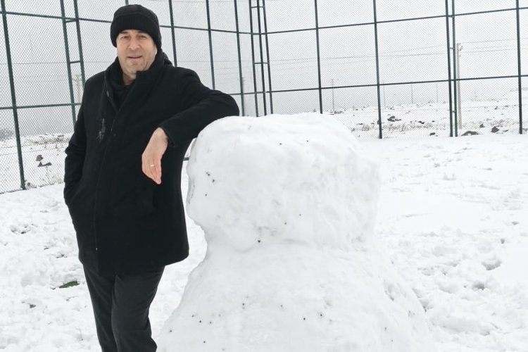 BEYAZ ÖRTÜ DEĞİL, STRATEJİK KALKAN: KAR YAĞIŞININ TARIMDAKİ "SESSİZ REHABİLİTASYON" GÜCÜ!