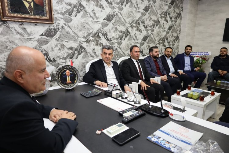 AK Parti Heyetinden Fırıncılar Odası Başkanı Ziya Toprak'a Hayırlı Olsun Ziyareti