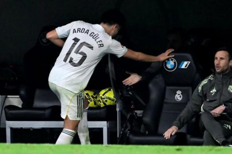 Real Madrid'de Arda Güler Krizi: İspanyol Devinde Soyunma Odası Karıştı!