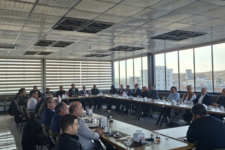 Şanlıurfa Şûrâsı Yönetim Kurulu ve Yüksek İstişare Kurulu Üyeleri İlk Toplantısını Gerçekleştirdi