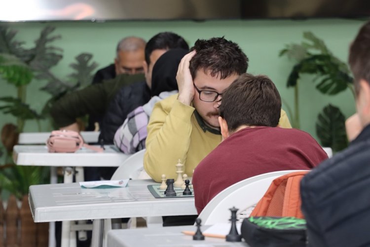 Karaköprü’de Zekâ ve Sabır Yarıştı: Şanlıurfa’nın En İyileri Belirlendi