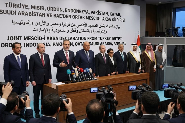 8 Ülkeden Ortak Kudüs Deklarasyonu: "Mescid-i Aksa Sadece Müslümanlarındır!"