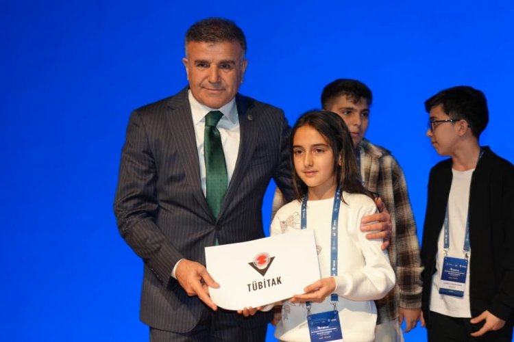 Şanlıurfa’nın Genç Dehaları Bölgeyi Salladı: TÜBİTAK’ta Rekor Başarı!