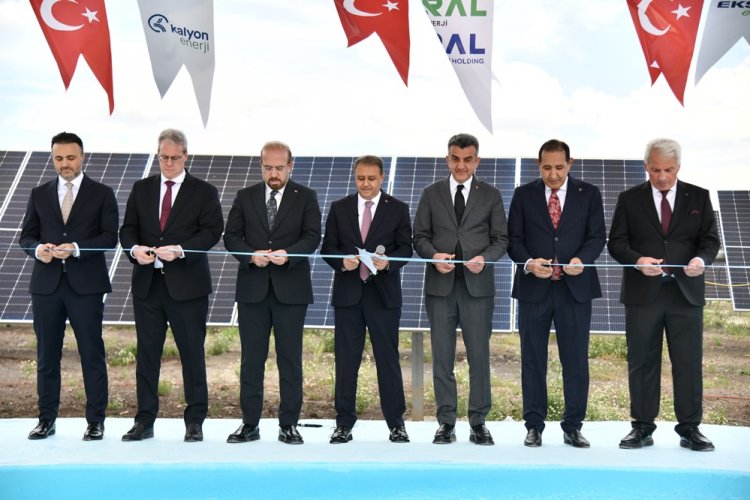 Şanlıurfa’da 400 MW’lık Dev GES Yatırımı Hizmete Girdi