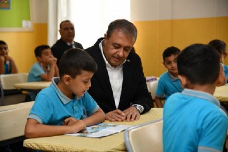 Şanlıurfa Valisi Hasan Şıldak’tan Ceylanpınar’da Okul Ziyareti