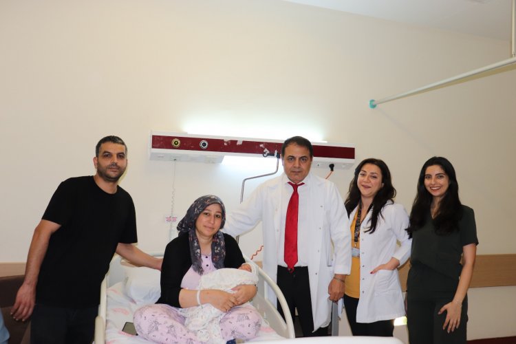 13 Yıllık Özlem "Mert Umut" ile Son Buldu: Bebeğe Doktorunun Adını Verdiler!
