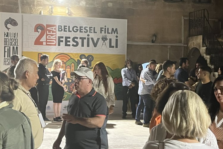 Şanlıurfa’da Sinema Rüzgârı: 2. Urfa Belgesel Film Festivali Görkemli Bir Açılışla Başladı