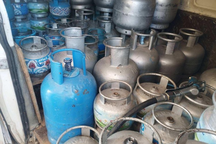 Şanlıurfa'da Akaryakıt İstasyonunda Kaçak Tüp Dolumu Suçüstü Yakalandı!