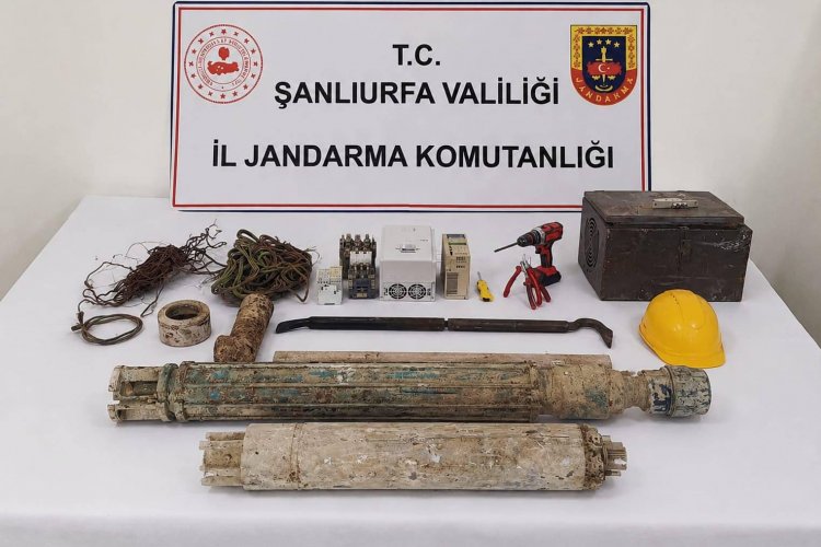 BİRECİK'TE JANDARMADAN KAÇAMADILAR: DALGIÇ POMPASI HIRSIZLARI SUÇÜSTÜ YAKALANDI!