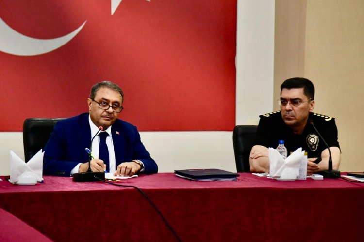 Şanlıurfa’da Güvenlik ve Asayiş Masaya Yatırıldı: Aylık Değerlendirme Toplantısı Gerçekleştirildi