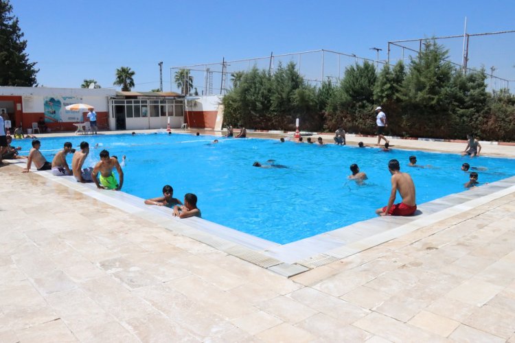 Şanlıurfa'da Sıcaklara Karşı Güvenli Serinlik: Büyükşehir Havuzları Ücretsiz Hizmette