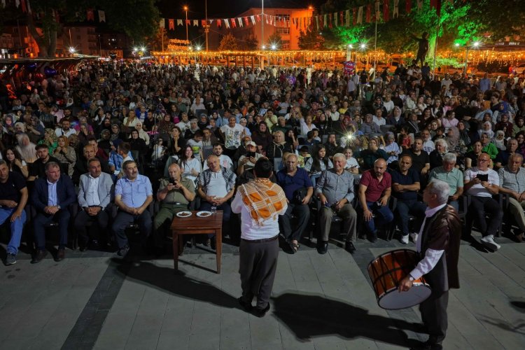 Urfa Ahengi Rüzgârı: Hacılar ve Yahyalı’da Sıra Gecesi Coşkusu